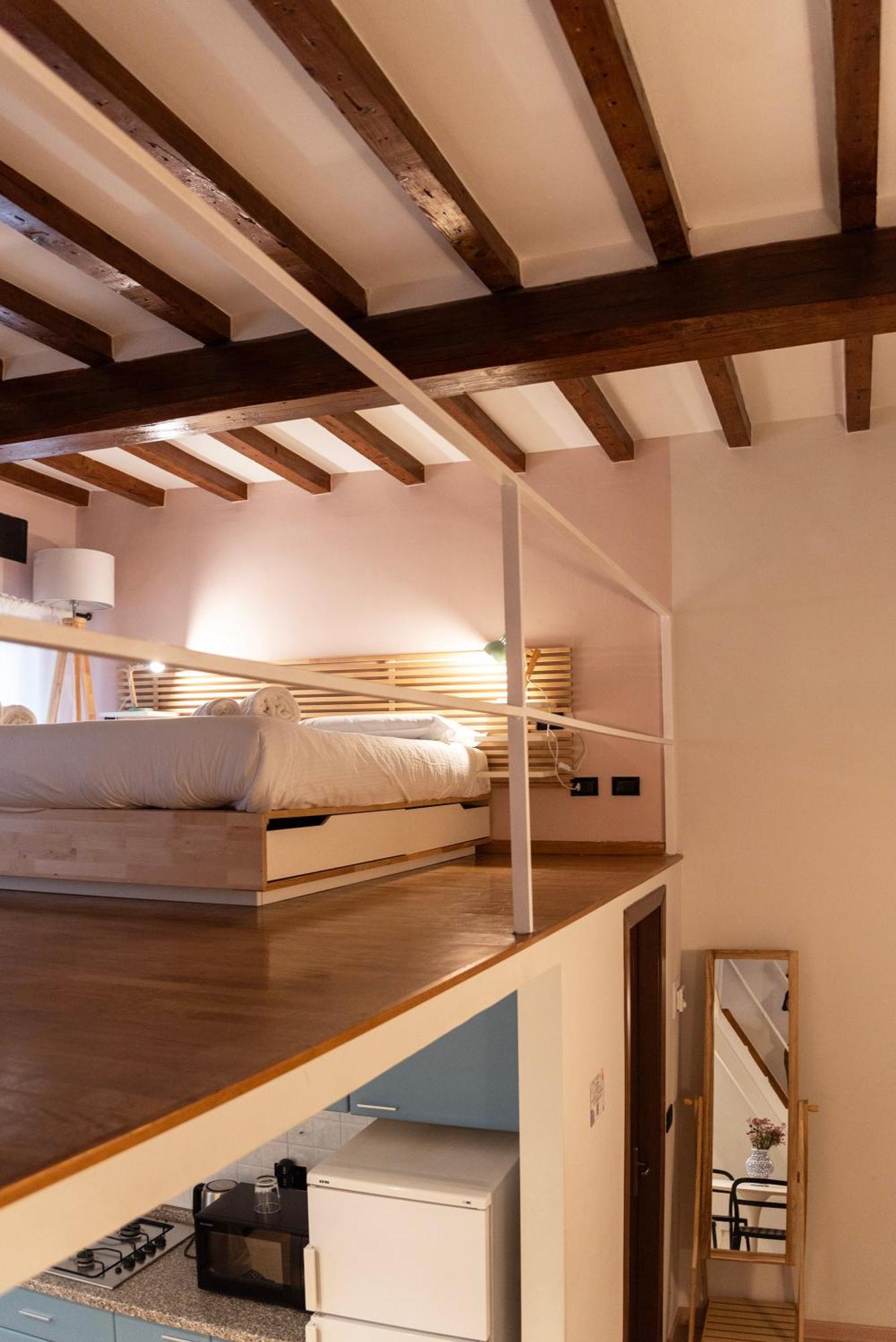 Youhosty - Confalonieri 21 Appartement *